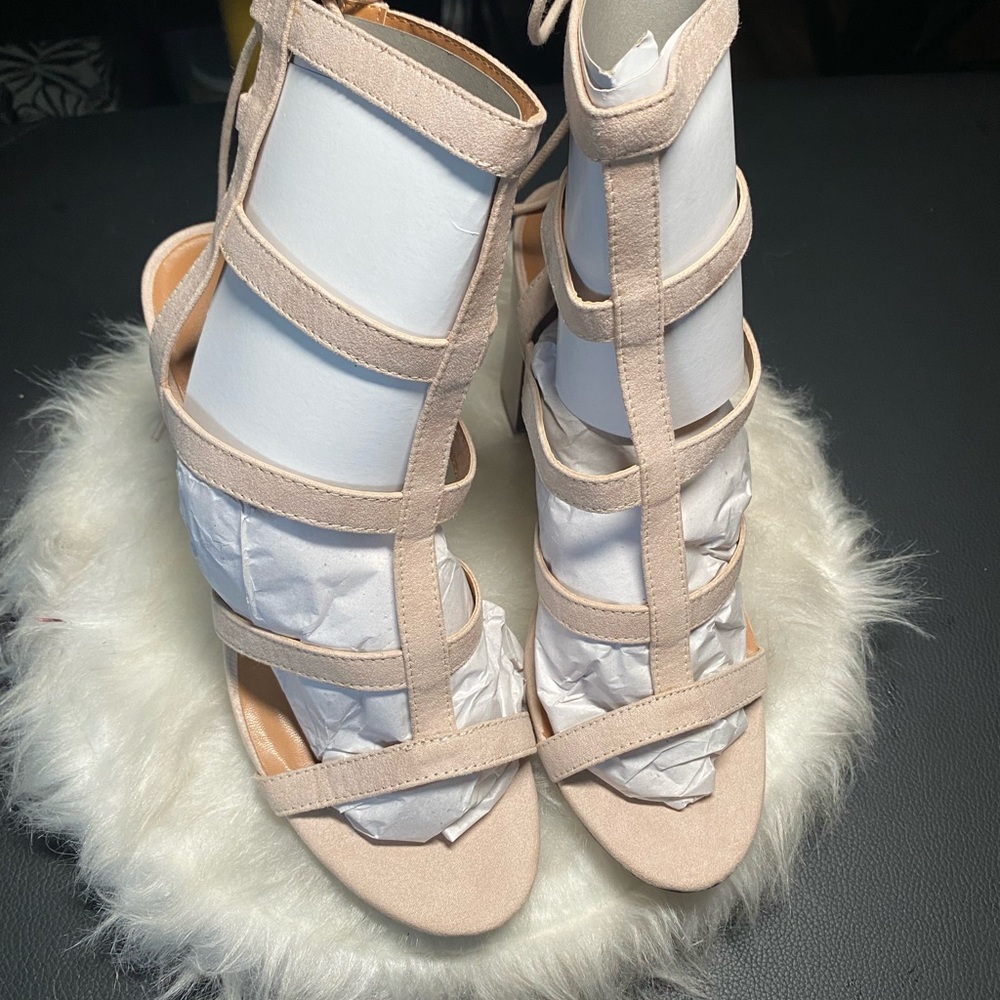 Elegant Cream Strappy Sandals